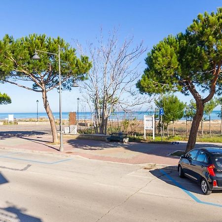 Casa Del Bello - Appartamento Di Fronte Al Mare A Silvi Silvi Marina Exterior photo